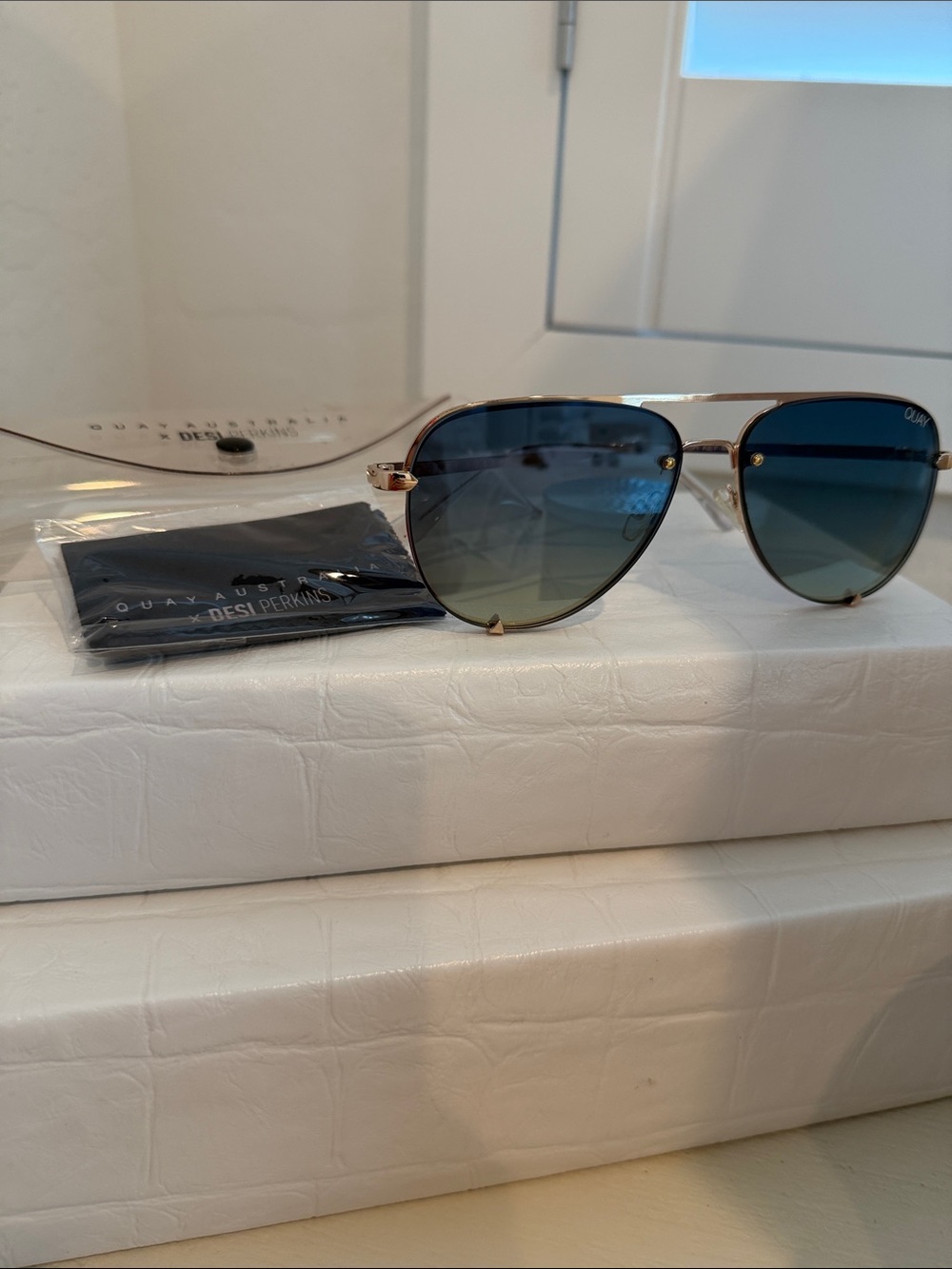 Quay Australia High Key Mini Rimless Aviator Sunglasses Gold Teal 53mm